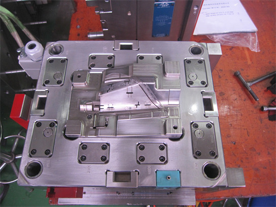 Automotive Dashboard mould